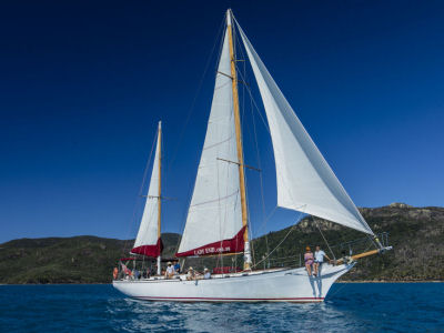 Lady Enid - Side profile of the boat