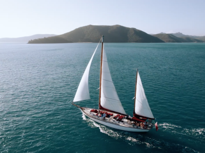 Lady Enid sailing