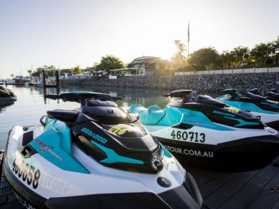 WhitsundayJetSkis_skis in the marina